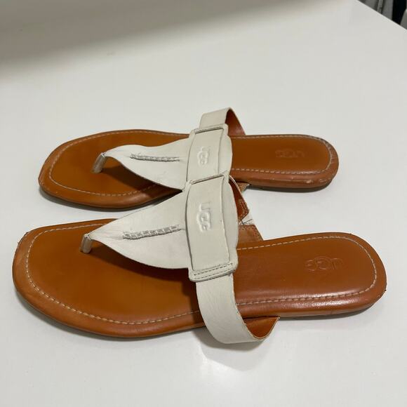 UGG Women's Gaila Slip On Sandal Size 9 - Picture 3 of 9